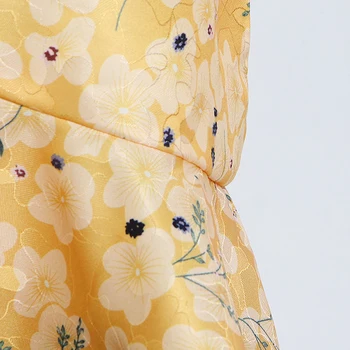 TWOTWINSTYLE Vintage Patchwork Vestido Plissado Para as Mulheres da Praça de Colarinho Flare de Manga Longa de Cintura Alta de Impressão Vestidos da Moda Feminina