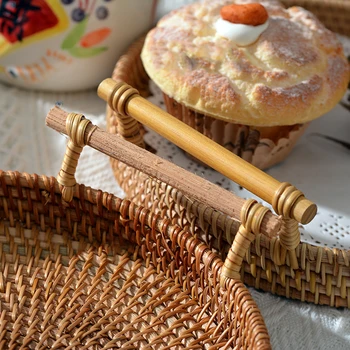 Rattan, feito à mão Rodada da Cesta Bandeja de Armazenamento de Alimentos com Alças de Tecido de Pão Para o pequeno-Almoço Bebida Lanche Para o Café o Chá