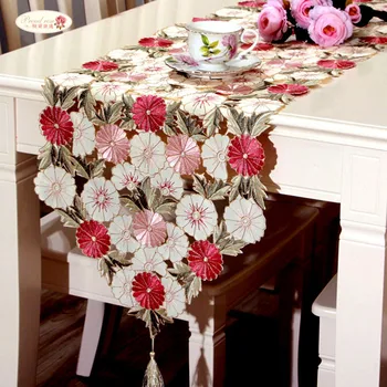Orgulho de Rosa Elegante Oco Corredor da Tabela de Luxo Idílico Bordado Toalha de mesa Armário de TV Tampa de Tabela Tabela Tapete de Mesa de Jantar Decoração