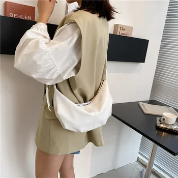 Estilo coreano de Meia-Lua Sacos para as Mulheres Hobo Bag 2021 Novo de Luxo de Couro Macio Ombro Bolinho Saco Feminino Branco Messenger Bolsa