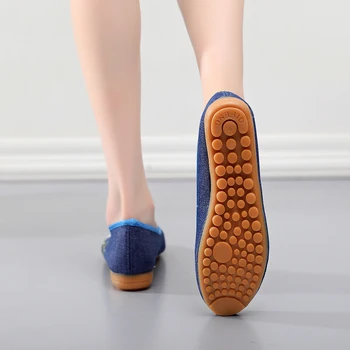 Veowalk Flor Bordado Mulheres de Tecido Denim Sapatilhas Escorregar No Não-Skid Sapatos Confortáveis para Senhoras Retro Bailarinas