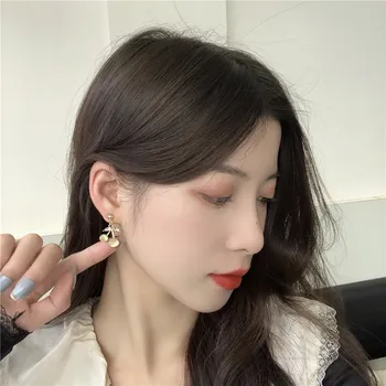 Novo Opala Cereja Simples Clipe De Brincos Mulheres Estilo Coreano Piercing Earings