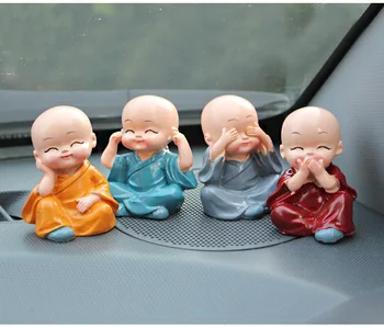 Bonito 4pcs/set Pequeno Monge Figuras de Carro de Decoração, Artesanato,Decoração de Casa de Kungfu Monges Figura Carro Ornamento Buda Menino Acessórios