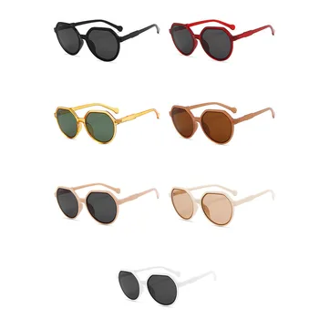 DYTYMJ 2021 Óculos Redondos Mulheres, Óculos estilo Olho de Gato Moda Candy Color Óculos para a Menina Tons Vintage para Mulheres Atacado
