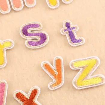 De a a Z inglês Letras do Alfabeto Patches de Ferro no Bordado Patches de Costura Adesivos de Crachás para Crianças, Roupas de Bebê Jeans