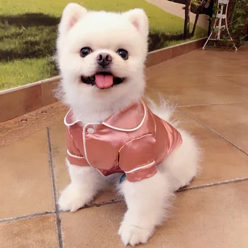 Luxo Cão de Roupas de Moda do Cão Pijama Macio de Seda animal de Estimação Roupas para Pequenas e Médias Cães de Pelagem Chihuahua nasofaringe Jaqueta