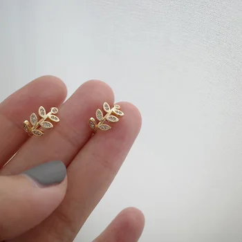 Moda Folha De Ouro Clipe Brinco Requintado Para Mulheres Sem Piercing Puck Rock Vintage Cristal Ear Cuff Meninas Presentes Jewerly