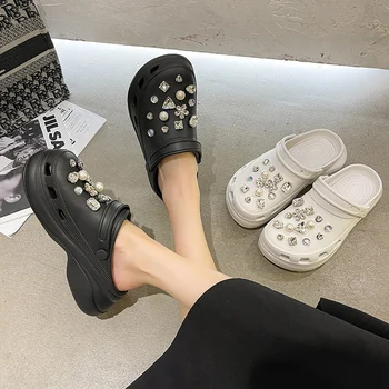 2021 Verão As Mulheres Sandálias Designer De Sapatos De Plataforma De Luxo Mulher Mulas Feminino Casual, Chinelos De Quarto Senhoras Moda Praia Tamancos Crock