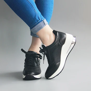 A marca de Tênis das Mulheres Respiráveis Sapatos Novos Design 2021 Casual Plataforma Cunha Moda Sapatilha Com Zíper Fácil de usar