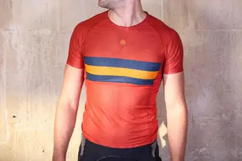 Novo 2021 Homens de Bicicleta camada de base super leve tecido de malha de ciclismo roupas íntimas de manga curta de Bicicleta desgaste de verão respirável colete Moto