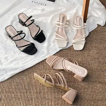 Mulheres Sandálias de Couro feminina de Verão, Chinelos de quarto Dedo do pé Quadrado Elegante Fora Cruz Amarrado Feminino Slides 2021 Moda Sapatos femininos