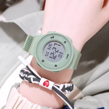Eletrônica do Esporte LED Digital Relógio de Pulso Adolescentes Relógio de Silicone Relógio de Presente Infantil Linda