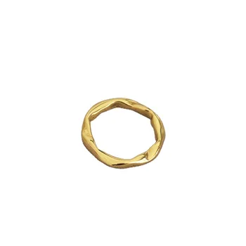 O coreano moda simples irregular côncavo-convexo latão polido folheado a ouro o vento frio do anel