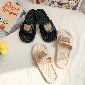 Urso chinelos de quarto feminino de verão, casa de banho cartoon sandálias e chinelos 2021 novas sandalias de mujer verano
