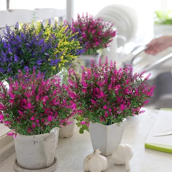 12 Pacotes Artificial Flores de Lavanda Exterior Falso Flores para a Decoração do Falso Jardim de Plantas de Varanda Janela de Caixa de Decoração