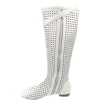 A Coreia Do Novo Sólido Oco Peep Toe De Metal Decoração De Design De Lazer Sapatos De Mulher Zíper Roma Estilo High Top Branco Sandálias Plus Size