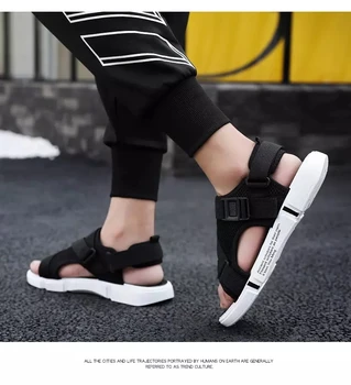 Homens Sandálias de Verão Deslizamento Confortável Grosso Sandálias de Verão, Sapatos de Praia Para os Amantes de Personalidade Exterior Sapatos Casuais Chinelo