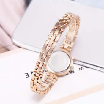 As Mulheres de luxo de Moda Digital Simples de Diamante de Pulso de Quartzo Relógio de Pulseira de Modelos Femininos Impermeável Relógio feminino Pênis Pequeno