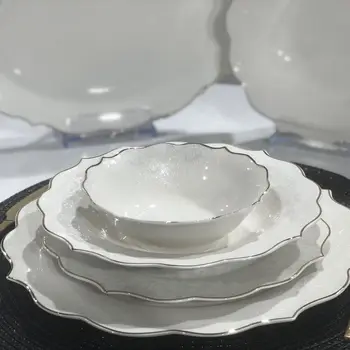 Alta Qualidade de Ouro Branco de porcelana Porcelana de Luxo Dinnerware 24 peças de Conjunto para 6 pessoas - Conjunto de Jantar De 6 de Prato - 6 Bolo placa -