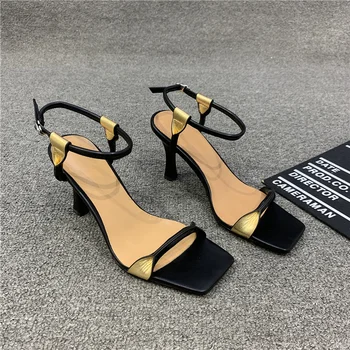 2021 Pista Designer de Moda Sandália de tira no Tornozelo e Salto Alto de Couro Genuíno Senhoras Festa Couture mujer Sapatos