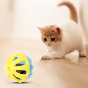 10 Pcs Brinquedo Do Gato Hamster Chinchilas Gatos Cachorro De Plástico Redonda Oca Duas Cores Bell Brinquedos Bola