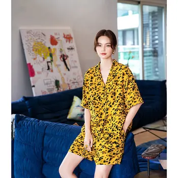 Maison Gabrielle 2021 Verão de Novo Leopard Impresso Conjunto de Pijama de Cetim de Seda de Manga Curta, 2 Peças de Loungewear Pijamas para Mulher