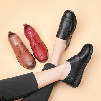 2021 Novos Sapatos Oxford Para Mulheres Lace Apartamentos Confortáveis Sapatos De Senhoras De Couro Genuíno Condução Sapatos Macios Televisão Mãe Sapatos De Grande Tamanho 42