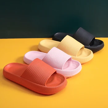 Macia em EVA antiderrapante Sapatos da Moda Grosso Plataforma Mulheres Homens Chinelo Interior de casa de Banho de Chinelo Casa de Chão de Slides Senhoras Sapatos de Verão