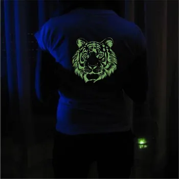 Patch Noctilucent cabeça de Tigre Padrão de Diy Vogue de Vestuário, Decoração de Transferência de Calor Etiquetas para Roupas Luminoso de Ferro Em Patches