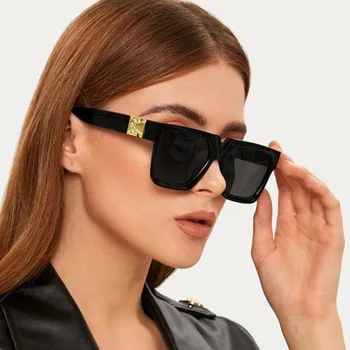 Mulheres de Óculos de sol Retro Moda feminina Olho de Gato Luxo Óculos de sol Retro V-em Forma de Óculos de sol
