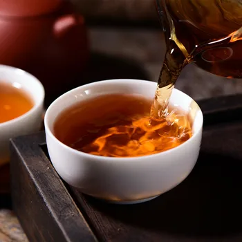 Nova China Yunnan Dianhong Chá Preto Bolo Super Proteger o Estômago, Diurético e Reduzindo a Pressão Arterial 357g, Chá Preto, Verde Alimentos