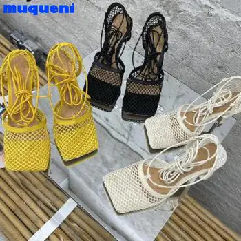 MUQUENI 2021 Novo Sexy Amarelo Malha Bombas de Sandálias Femininas Praça Toe de salto alto Laço na Cruz ligada a Agulha oca de sapatos