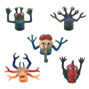 5 pcs Monstro Fantoches Crianças Engraçado Jogar Brinquedos Favores do Partido Brinquedo de Plástico, Bonecos Sortidos