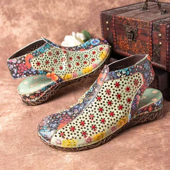 SOCOFY Fechado do Dedo do pé Impresso Emenda Floral Ocos de Trás do Tornozelo Gancho para Alça de Laço sem encosto de Costura Mules, Sandálias Sapatos Mulheres