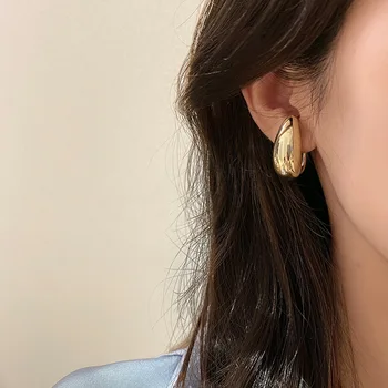 AENSOA Simples de Cobre Big Ear Cuff Ouvido Anéis para as Meninas de Ouro Earcuff Bonito Cartilagem Clipe de Brincos Não Perfurado Mulheres Punk Jóias