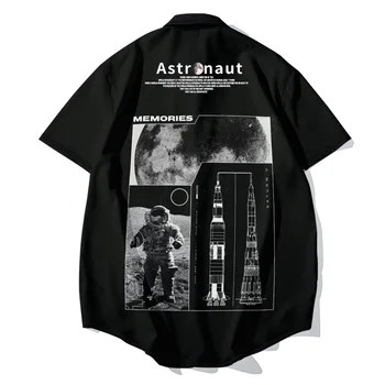 Preto Astronauta Impresso Camisa de Homens Harajuku Camisa de Manga Curta Tops de Turn-down de 