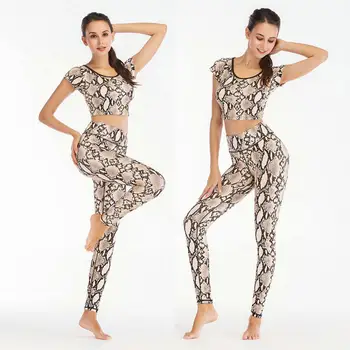 2021 NOVAS Mulheres Yoga conjunto 2 peças de Roupas de camuflagem para as Mulheres Formação Leggings Esporte Mulheres de Fitness Treino Feminino Sportswear