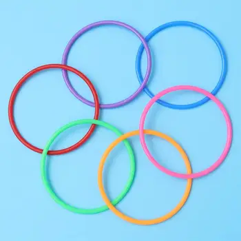 12pcs de Plástico Misture Anéis de Crianças Anel Lance do Jogo para o Carnaval de Jardim do Quintal de Jogos ao ar livre (Cor Aleatória)