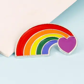 Broche de AMOR Cor de arco-íris da Bandeira Esmalte Decorativos Emblema Pin Acessório de Moda Casal Gay broche de Paz Gola Pin para o Presente
