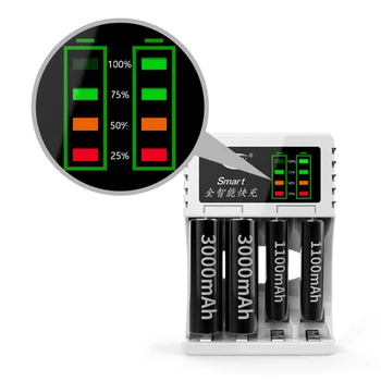 4 Slots de LED de indicação de Potência Inteligente USB Carregador Para pilhas AA AAA Ni-MH, Ni-Cd 5or7 Número de Bateria Inteligente, Rápido carregamento Rápido Branco Preto